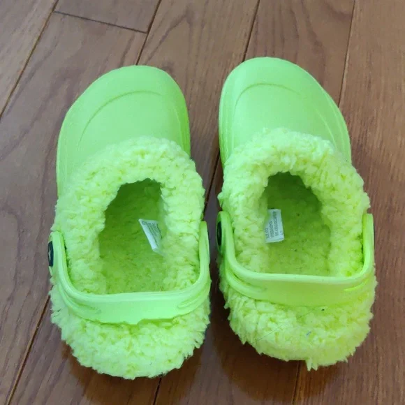 Cute boys faux fur sock slippers - Picture 3 of 4